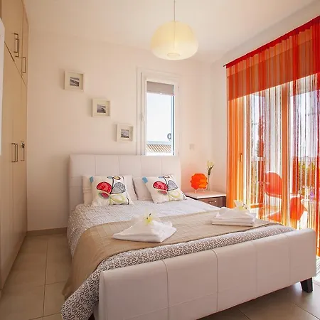 Chateau Blanc * بروتاراس