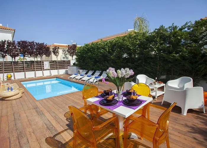 Chateau Blanc Villa *