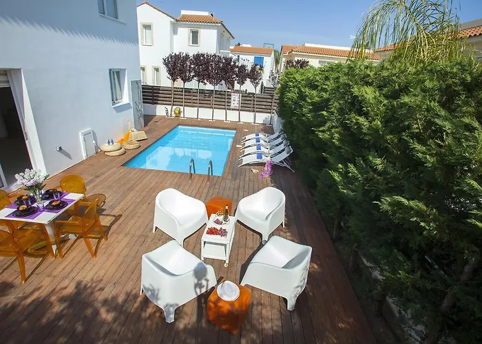 Chateau Blanc Villa Protaras